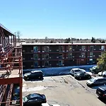 Summit View Inn