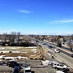 Summit View Inn